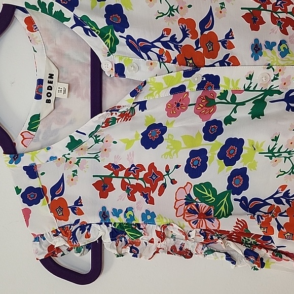 Boden Flame Scarlet Diamond Terrace Alicia Red and Pink Floral Blouse Size 8 - Picture 14 of 16